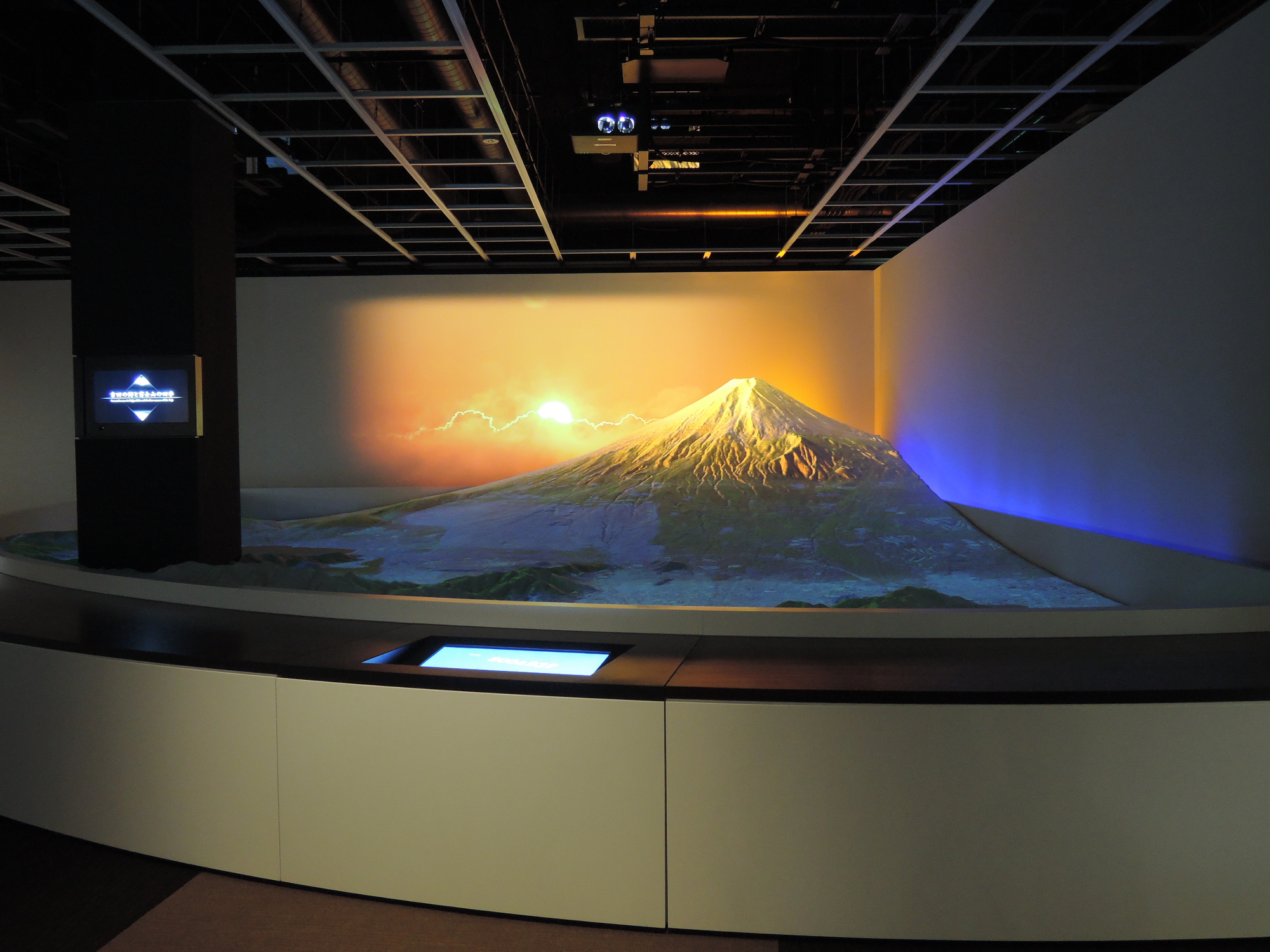 富士山のパノラマは大迫力